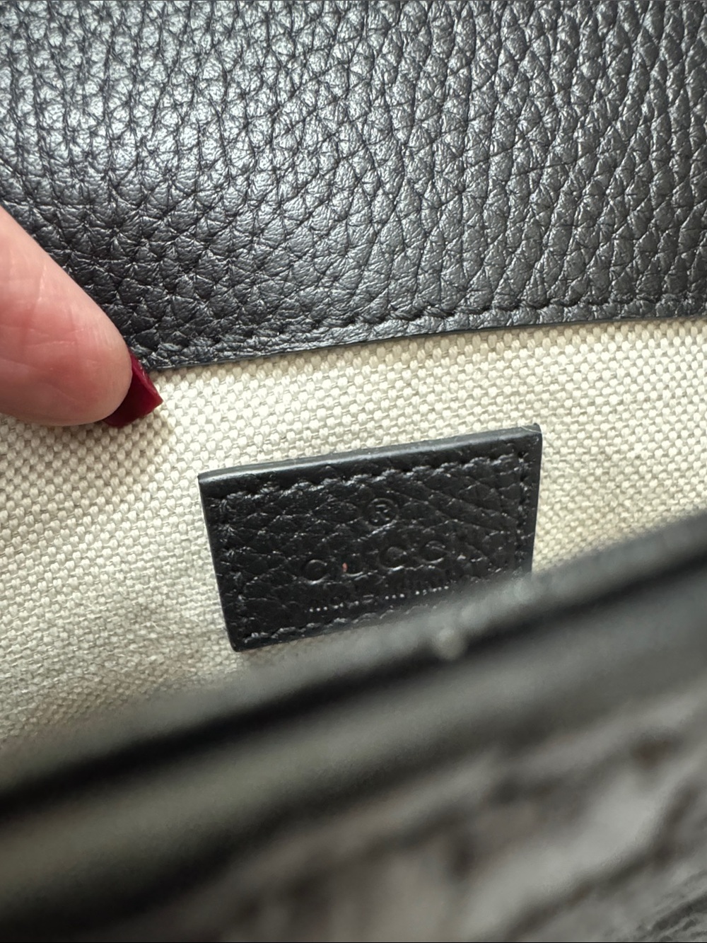 Gucci Jumbo GG Small Black Embossed Leather Messenger Bag - Picture 11 of 13